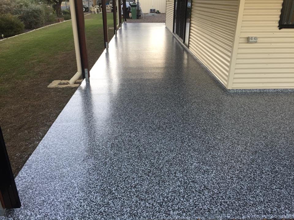 Completed epoxy garage floor